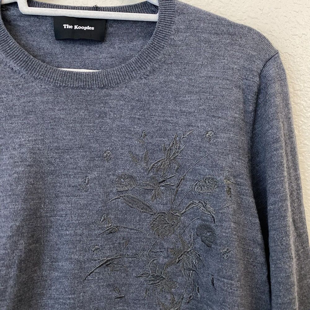 The Kooples Sweatshirt Womens Medium Wool Pullover Floral Embroidered Gray - Picture 3 of 9